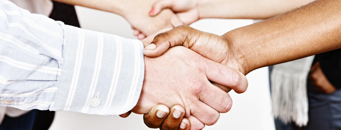 H nde sch tteln netzwerken networking