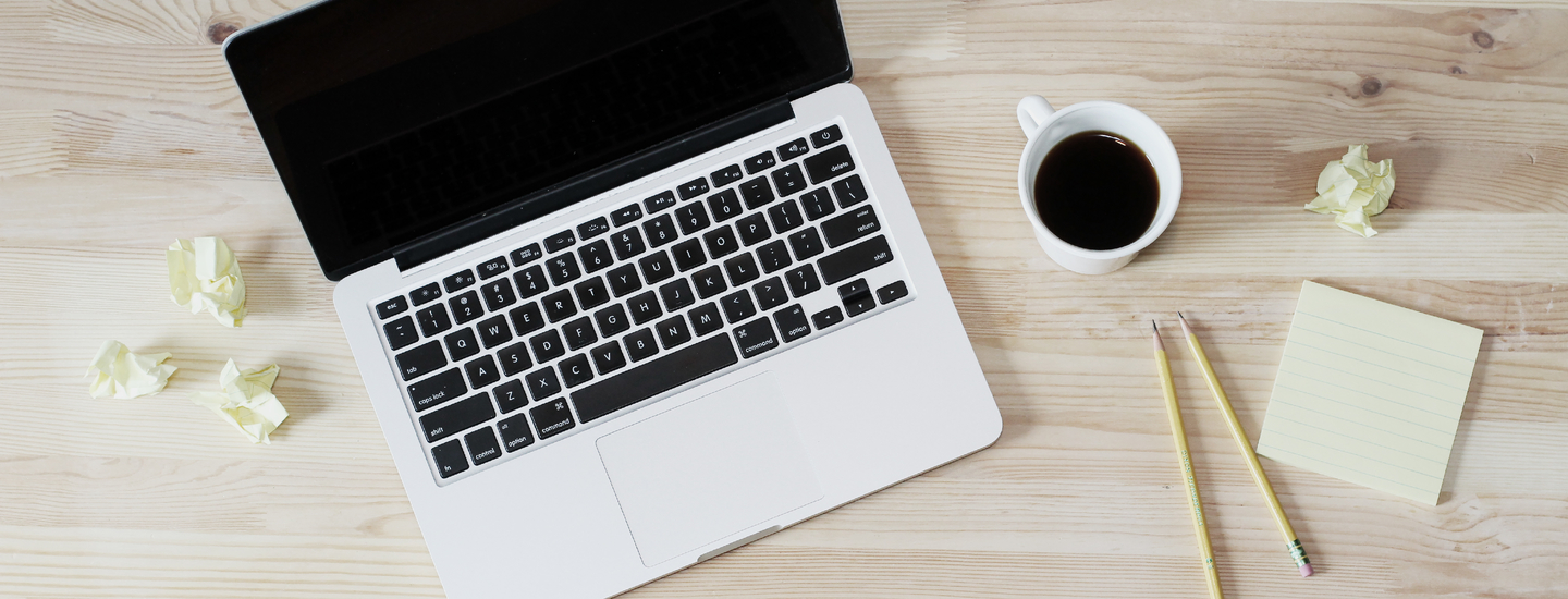 Laptop auf tische to do list