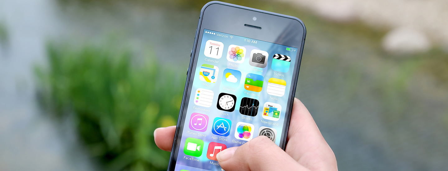Iphone hand