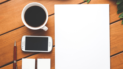 Middle business kaffee und papier   ubelt ter anschreiben