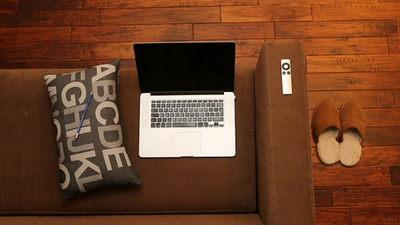 Middle home office notebook couch sofa preview